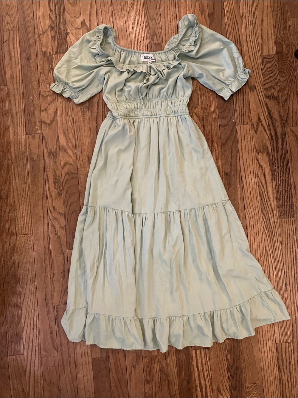 Trixxi Light Sage Green Puff Sleeve Tiered Maxi Dress